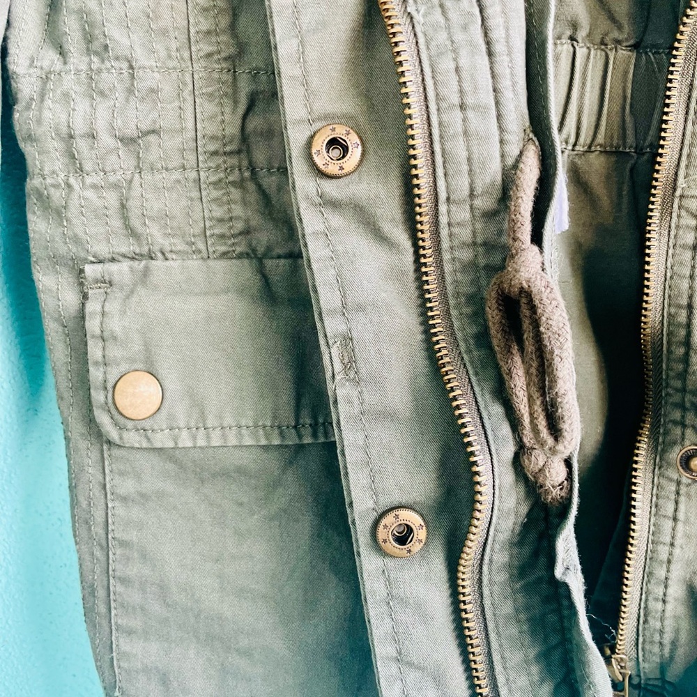 Olive Green Utility Jacket - Picture 5 of 7